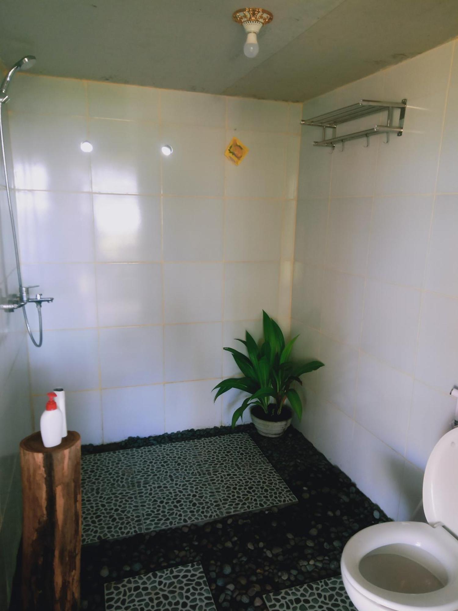 Coconut Homestay Tetebatu Eksteriør bilde
