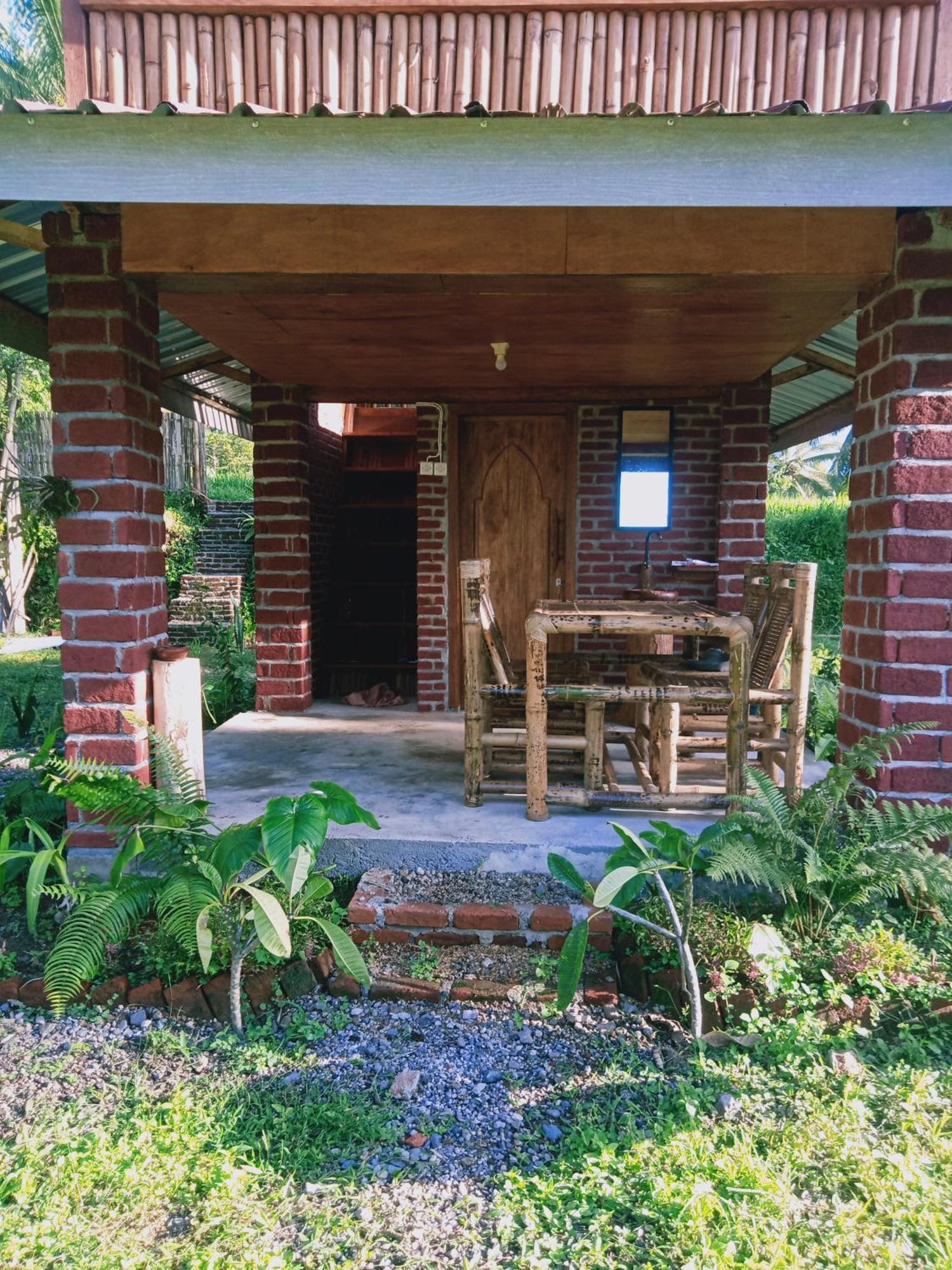 Coconut Homestay Tetebatu Eksteriør bilde