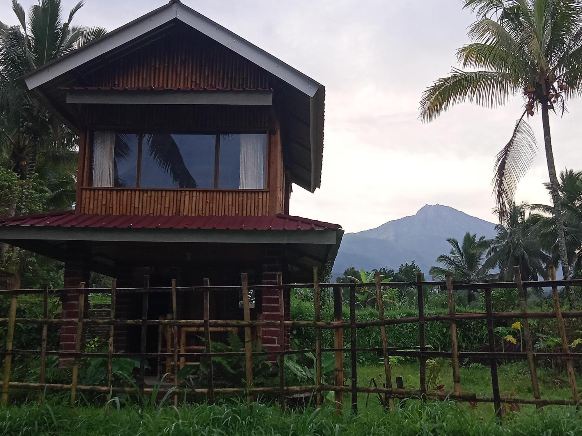 Coconut Homestay Tetebatu Eksteriør bilde